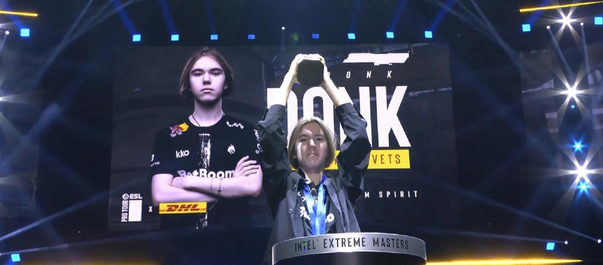 詹姆斯数据分析：助雄鹿MVP争夺